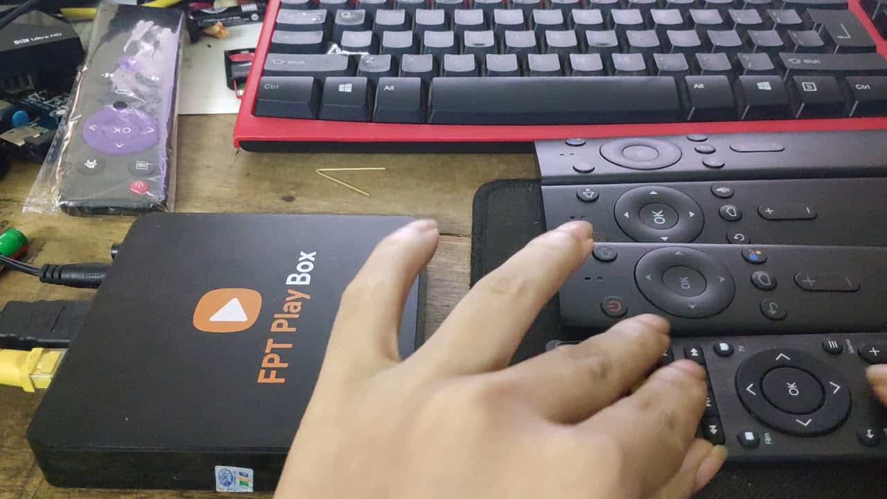 reset phần cứng FPT Play Box