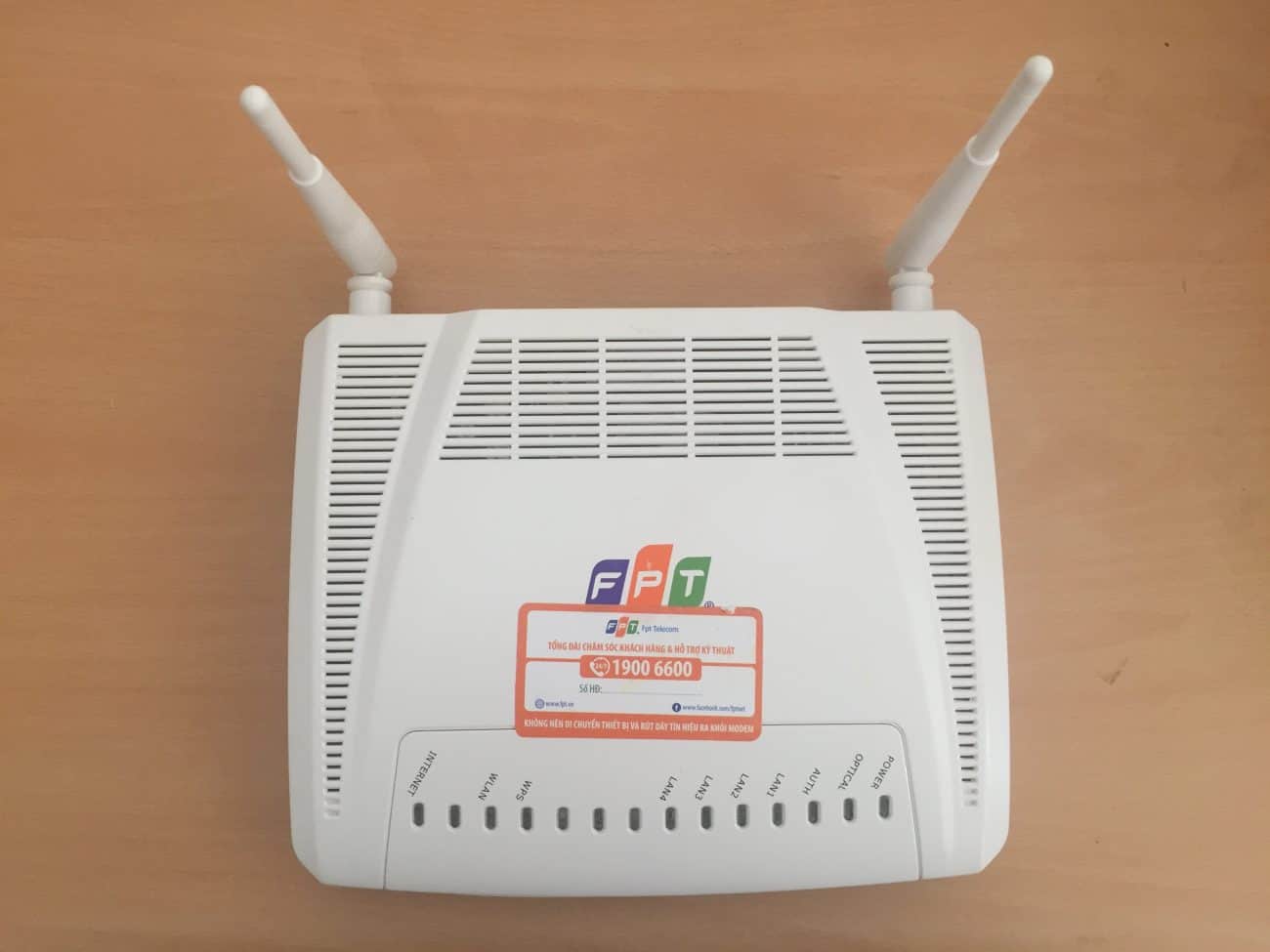 đèn tín hiệu trên modem wifi FPT