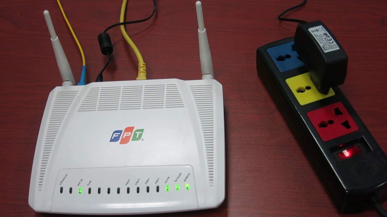 đèn tín hiệu trên modem wifi FPT